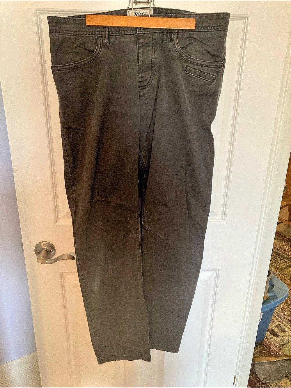 Mexx Straight-Leg Jeans in Black